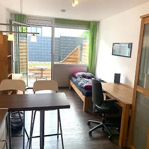  Apartment Luxurious , Next To University& Wifi, Free Parking, Bed&matress