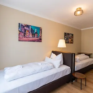 Luis Apartment