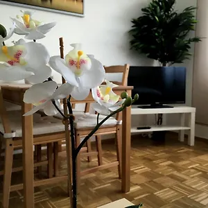  Apartment Arcaden